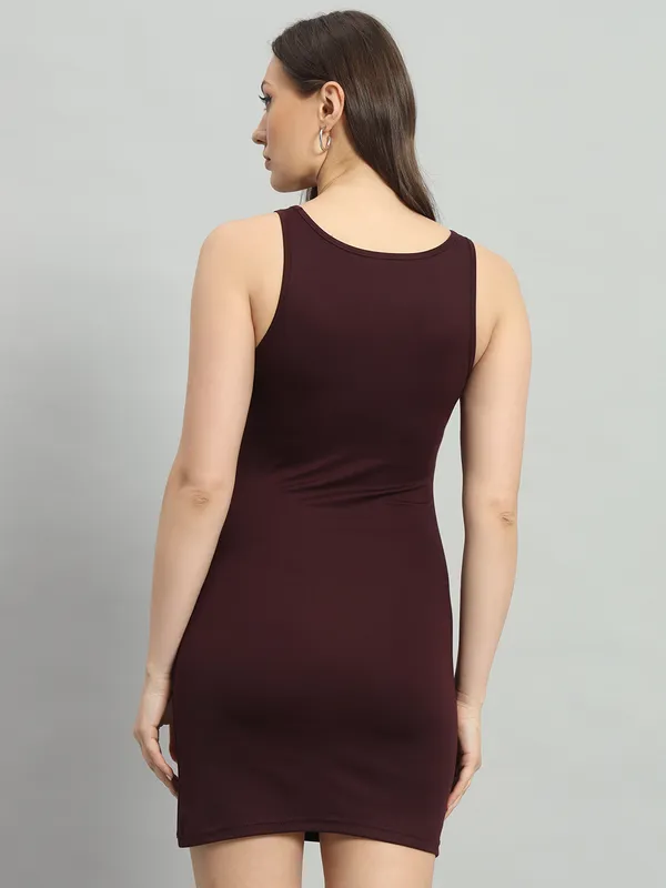 Wine_Cotton_Blend_Solid_Sleeveless_Stretchable_Cut_Out_Bodycon_Dress_For_Women_&_Girls
