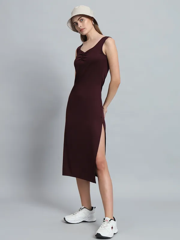 Wine_Cotton_Blend_Solid_Straight_Fit_Midi_Length_Dress_For_Women_&_Girls