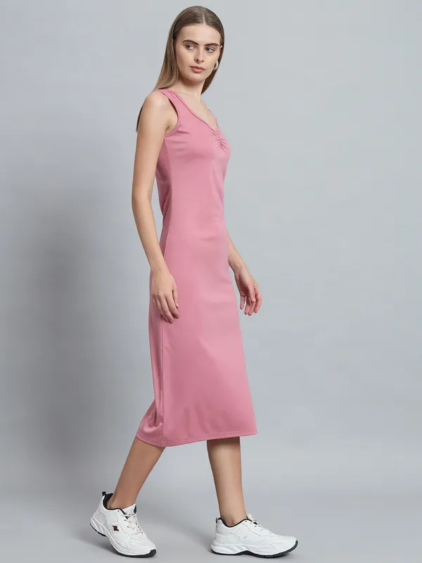 Light_Pink_Cotton_Blend_Solid_Straight_Fit_Midi_Length_Dress_For_Women_&_Girls