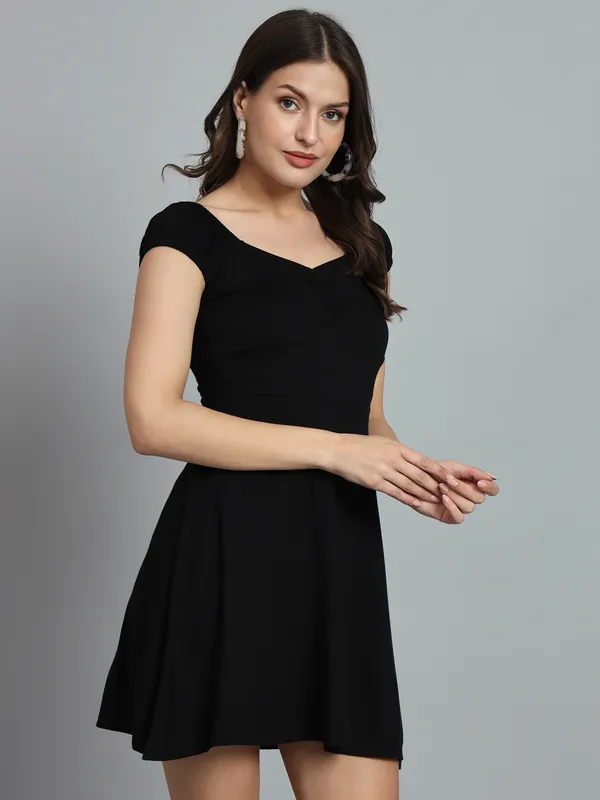 Black_Cotton_Blend_Solid_Stretchable_Fit_&_Flare_Stylish_Mini_Length_Dress_For_Women_&_Girls