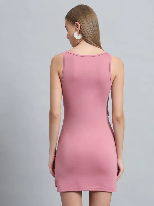 Light_Pink_Cotton_Blend_Solid_Round_Neck_Sleeveless_Stretchable_Mini_Bodycon_Dress_For_Women_&_Girls