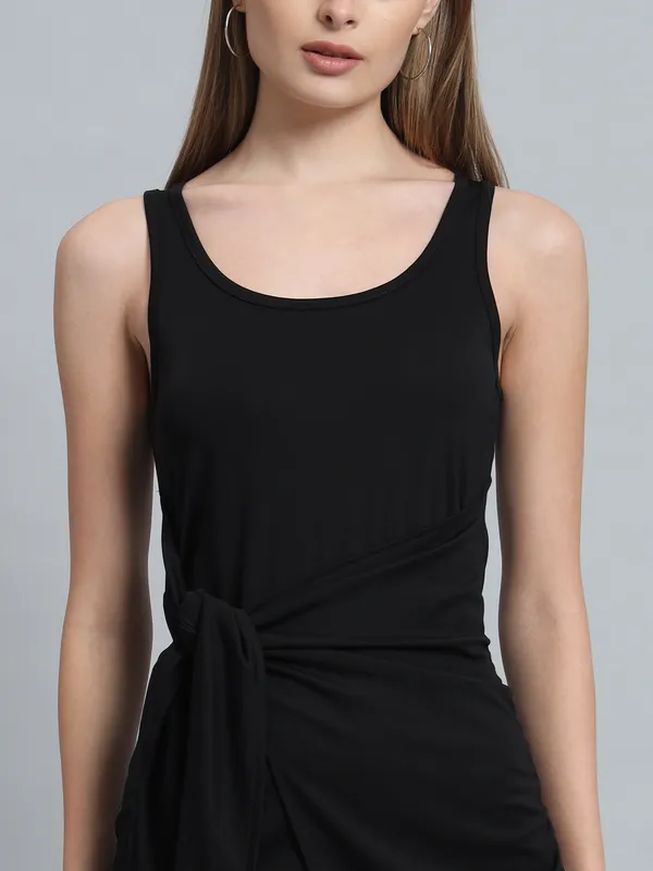 Black_Cotton_Blend_Solid_Round_Neck_Sleeveless_Stretchable_Mini_Bodycon_Dress_For_Women_&_Girls