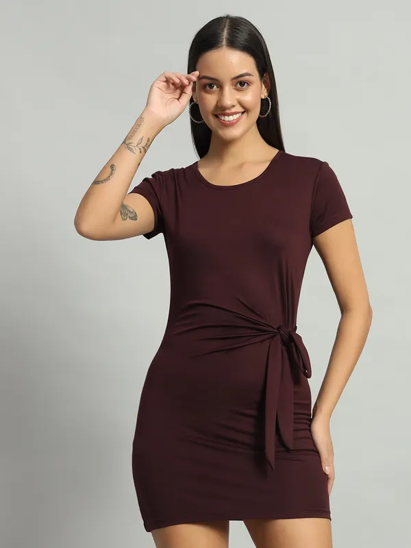 Wine_Round_Neck_Stretchable_Side_Knot_Mini_Length_Bodycon_Dress_For_Women_&_Girls