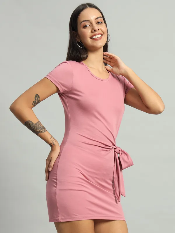 Light_Pink_Round_Neck_Stretchable_Side_Knot_Mini_Length_Bodycon_Dress_For_Women_&_Girls