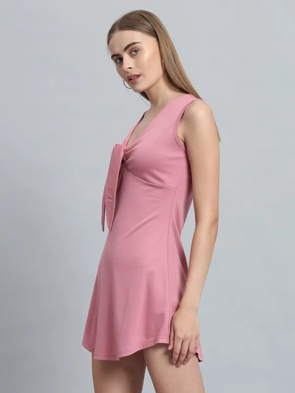 Light_Pink_Cotton_Blend_Solid_Stretchable_Skater_Knot_Mini_Length_Skater_Dress_For_Women_&_Girls