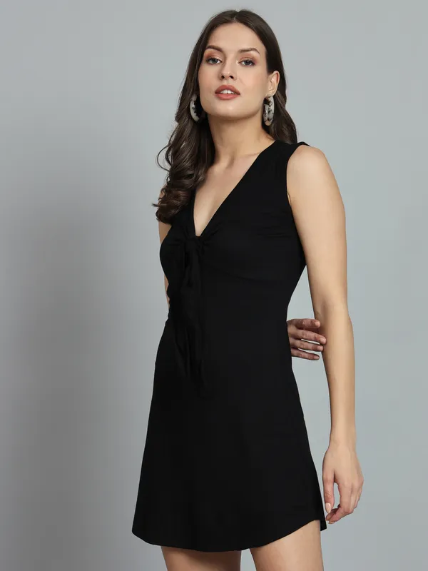 Black_Cotton_Blend_Solid_Stretchable_Skater_Knot_Mini_Length_Dress_For_Women_&_Girls