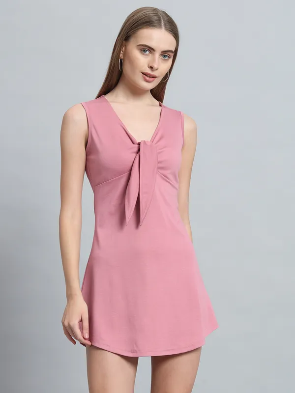 Light_Pink_Cotton_Blend_Solid_Stretchable_Skater_Knot_Mini_Length_Skater_Dress_For_Women_&_Girls