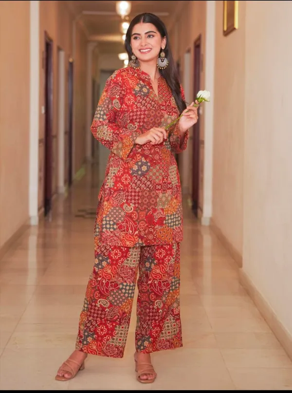 soft_cotton_patchwork_straight_multicolor_kurta_with_palazzo_pants.