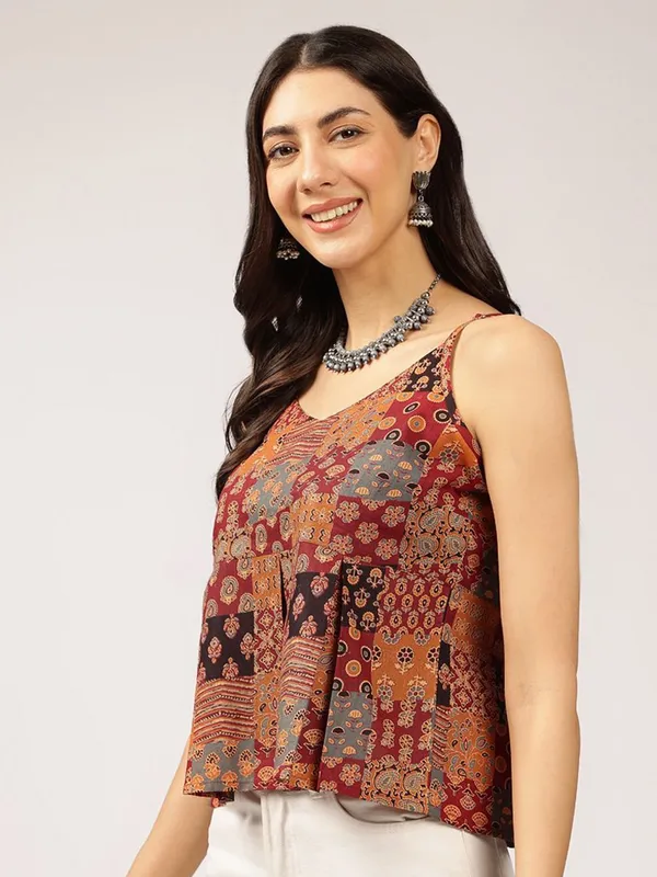 Ethnic_Printed_Sleeveless_Cotton_Peplum_Crop_Top