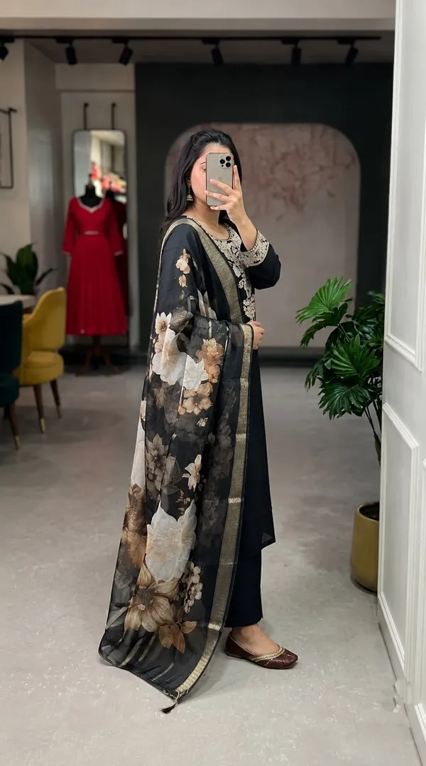 Libas_Black_Embroidered_Straight-Fit_Suit_Set_with_Floral_Organza_Dupatta