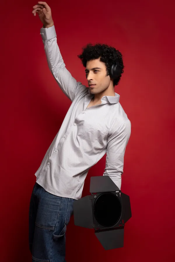 Light_Grey_Giza_Cotton_Printed_Slim_Fit_Shirts_For_Men