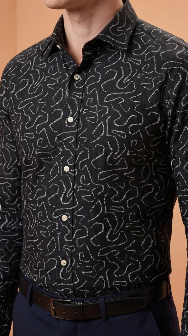 Black_&_White_Giza_Cotton_Printed_Slim_Fit_Shirts_For_Men