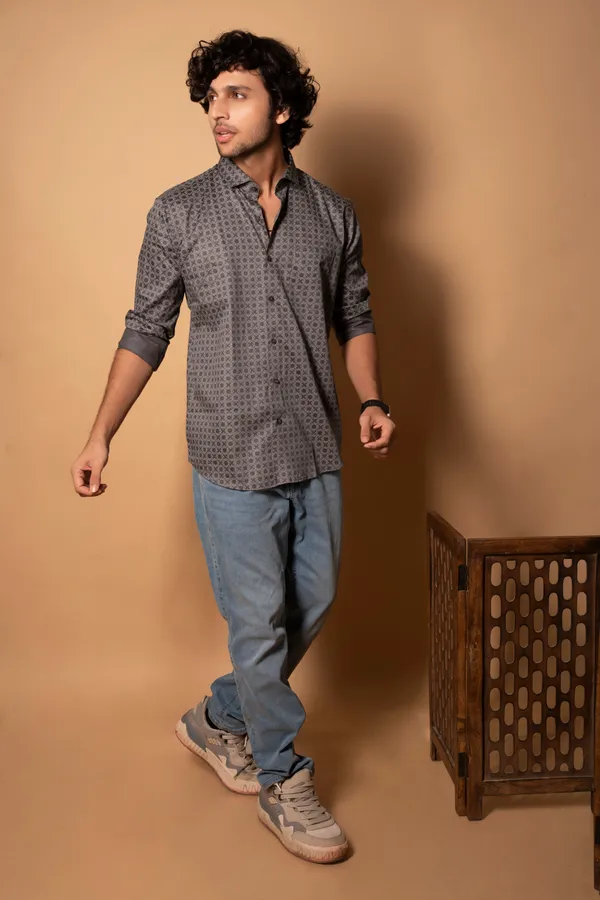 Dark_Grey_Giza_Cotton_Printed_Slim_Fit_Shirts_For_Men