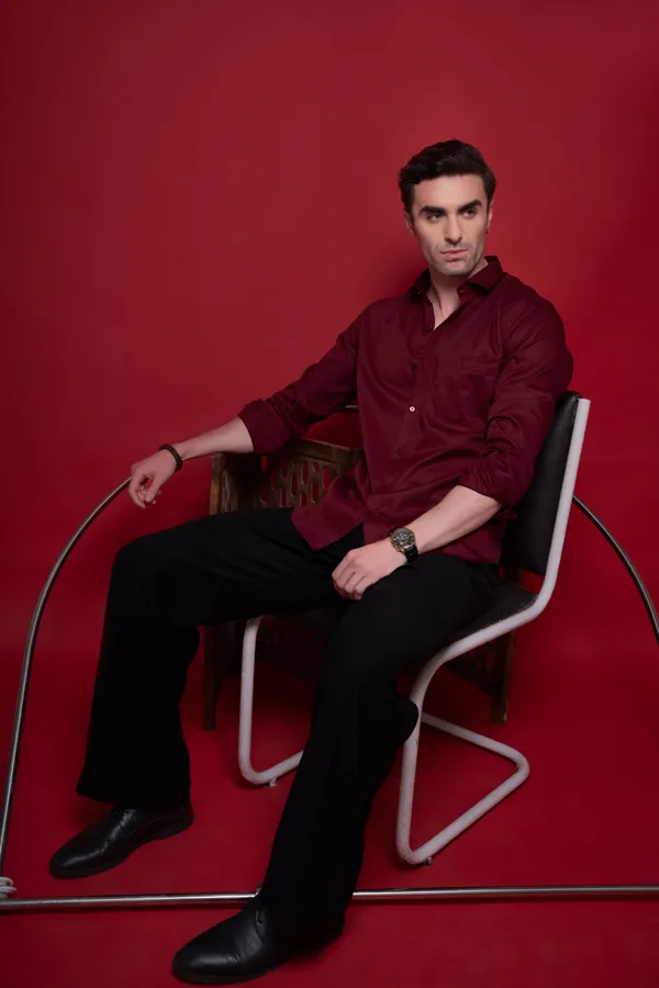 Red_Cotton_Cutway_Collar_Full_Sleeves_Shirts_For_Men