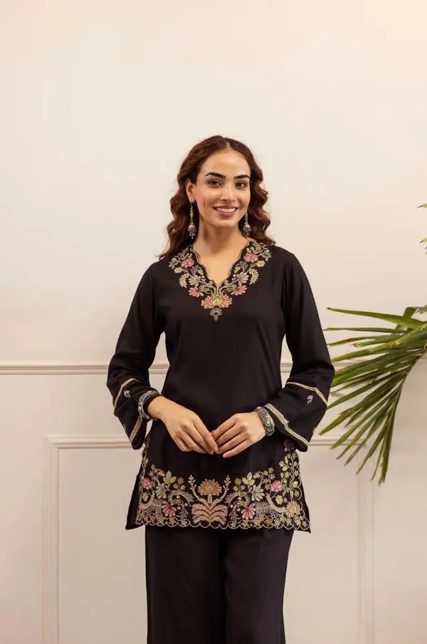 Cotton_Embroidered_Co-ord_Set