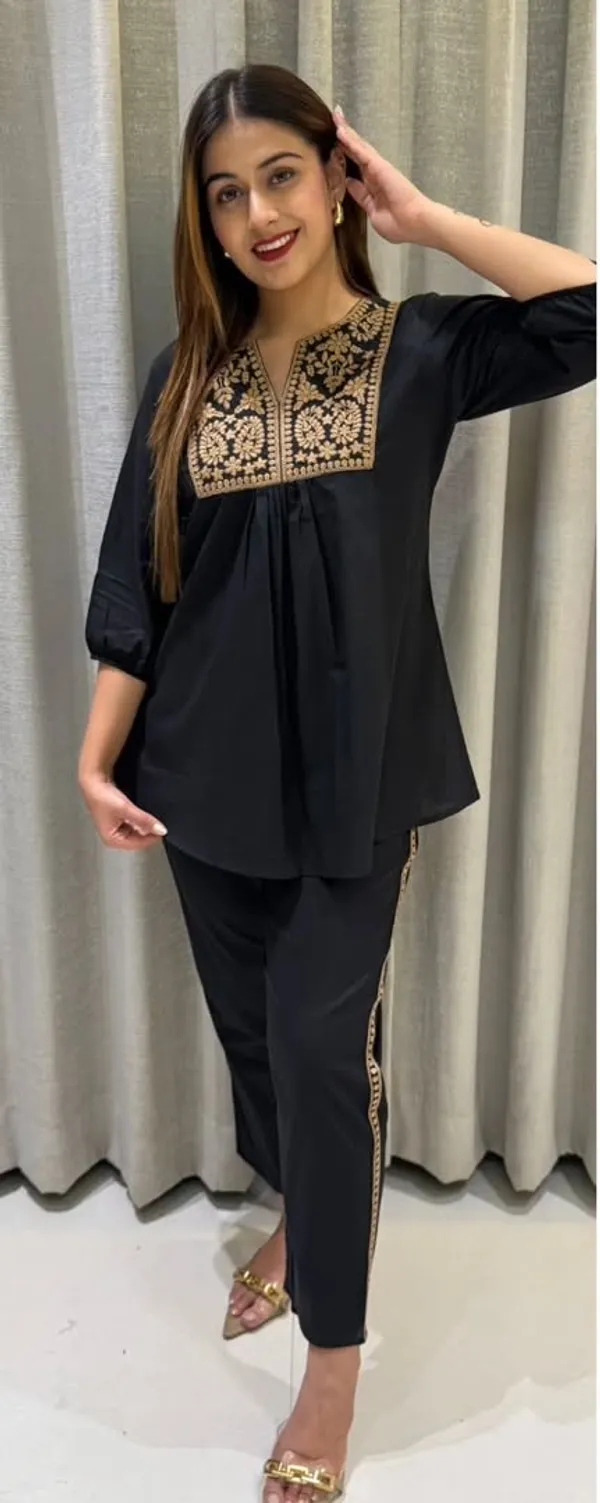 Cotton_Embroidered_Short_Top_and_Pant_Co-ord_Set