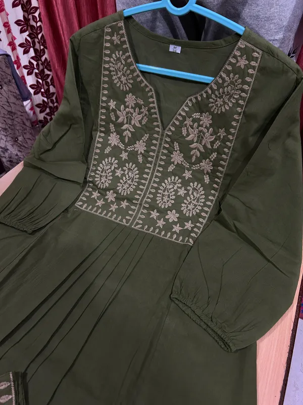 Cotton_Embroidered_Short_Top_and_Pant_Co-ord_Set