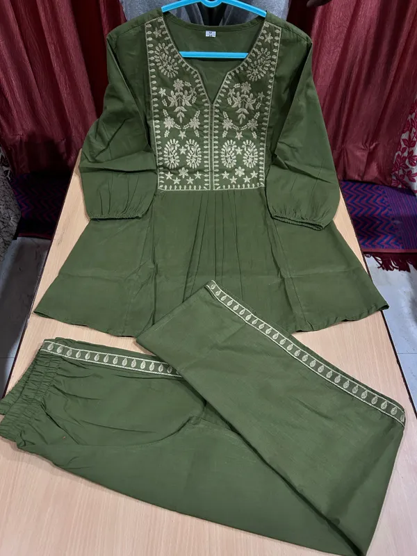 Cotton_Embroidered_Short_Top_and_Pant_Co-ord_Set