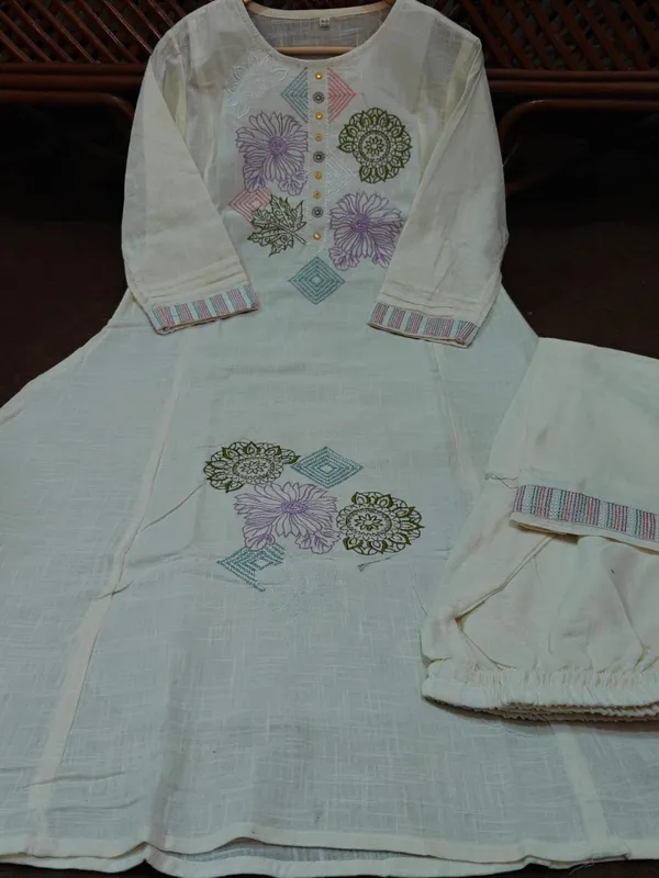 Cotton_Flex_Embroidered_Kurti_and_Pant_Set