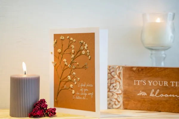 Handmade_Pressed_Floral_Greeting_Card_|_Thank_You_Card_For_Special_Occasions_|_Pine_|_9_X_9_Inch