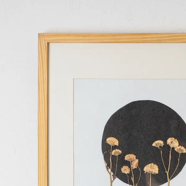 Handmade_Pressed_Flower_Frame_|_Botanical_Wall_Art_For_Gifting_And_Home_Decor_|_Multicolor_|_11_X_15_Inch