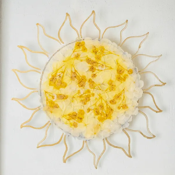 Handmade_Pressed_Flower_Frame_|_Pine_|_9_X_9_Inch