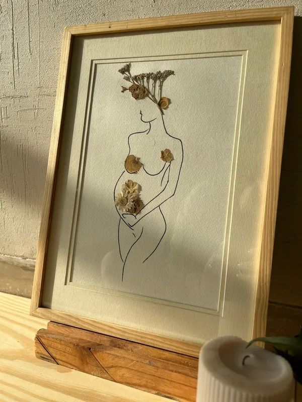 Handmade_Pregnancy_Silhouette_Frame_With_Real_Pressed_Flowers_|_Botanical_Wall_Art_And_Keepsake_Gift_For_Moms_To_Be_|_Maternity_And_Nursery_Decor_|_Multicolor_|_11_X_15_Inch