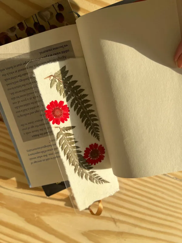 Botanical_Bliss_Pressed_Flower_Bookmark_|_Handmade_Nature_Inspired_Page_Marker_|_Gold_|_8_X_10_Inch
