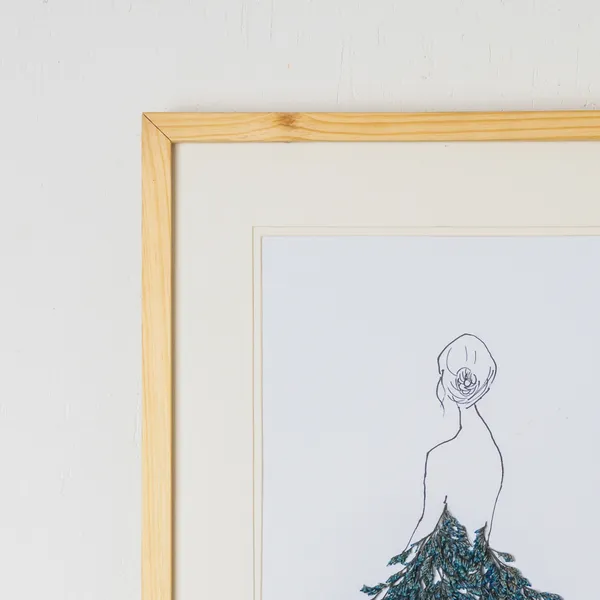 Girl_In_Dried_Flower_Pressed_Art_Frame_|_Unique_Botanical_Wall_Decor_|_Multicolor_|_11_X_15_Inch