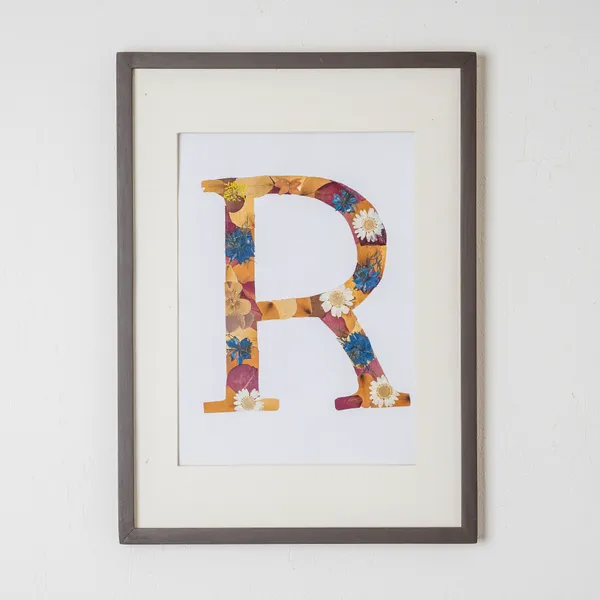 Couple_Initials_Pressed_Flower_Frame_|_Custom_Wedding_Keepsake_For_Bride_And_Groom_|_Multicolor_|_11_X_15_Inch