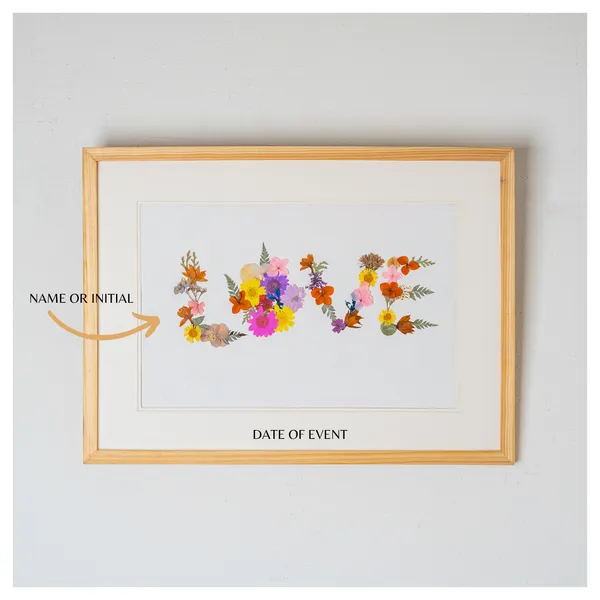 Couple_Initials_Floral_Art_Frame_|_Customised_Pressed_Flower_Keepsake_For_Valentines_|_Multicolor_|_11_X_15_Inch