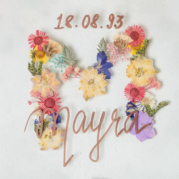 Name_And_Initials_Pressed_Flower_Frame_|_Personalised_Botanical_Wall_Art_For_Weddings_And_Baby_Showers_|_Gold_|_5_X_5_Inch