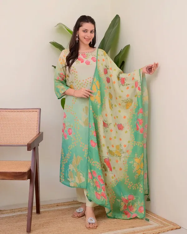Green_Cotton_Premium_&_Elegant_Embroidered_Kurta_,_Pant_&_Dupatta_For_Women
