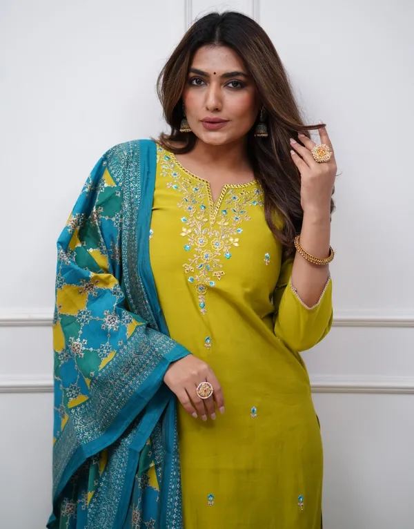 Yellow_Chenderi_Silk_Premium_&_Elegant_Embroidered_Kurta_,_Pant_&_Dupatta_For_Women