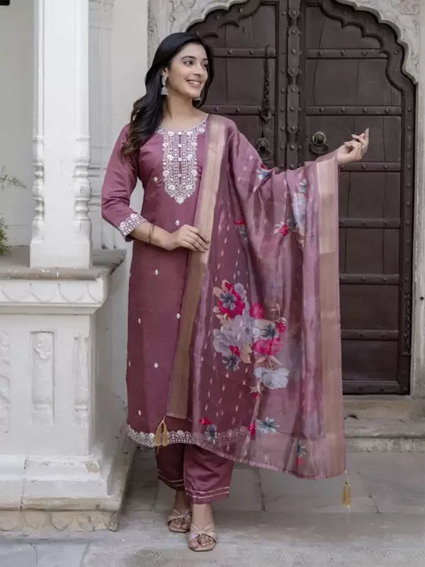 Brown_Cotton_Premium_&_Elegant_Embroidered_Kurta_,_Pant_&_Dupatta_For_Women