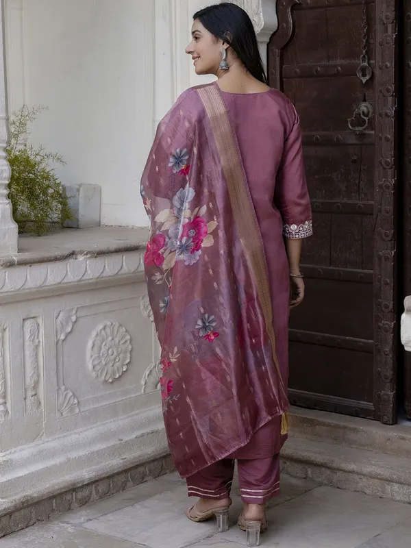 Brown_Cotton_Premium_&_Elegant_Embroidered_Kurta_,_Pant_&_Dupatta_For_Women