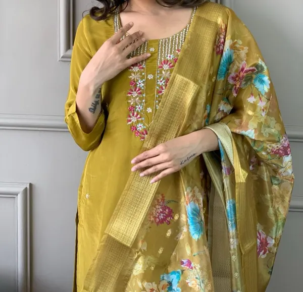 Yellow_Chenderi_Silk_Premium_&_Elegant_Embroidered_Kurta_,_Pant_&_Dupatta_For_Women