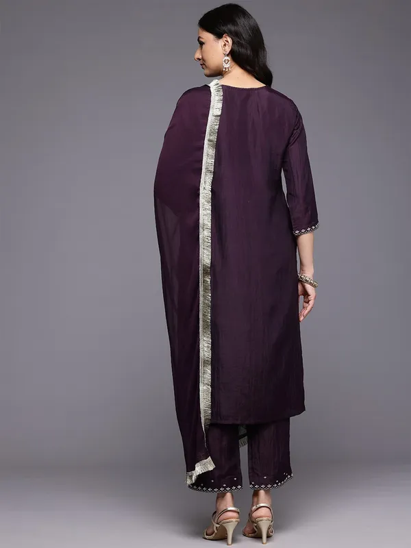 Black_Cotton_Premium_&_Elegant_Embroidered_Kurta_,_Pant_&_Dupatta_For_Women