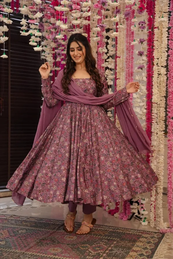 Maroon_Cotton_Premium_&_Elegant_Embroidered_Kurta_,_Pant_&_Dupatta_For_Women