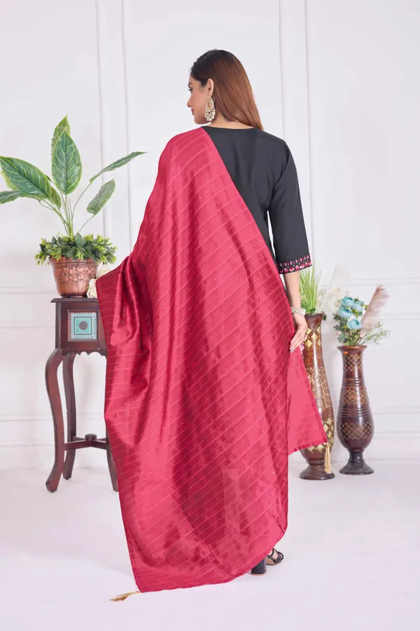 Black_&_Pink_Silk_Blend_Premium_&_Elegant_Embroidered_Calf_Length_Straight_Kurta_,_Pant_&_Dupatta_For_Women