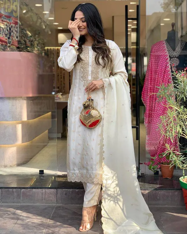 White_Cotton_Premium_&_Elegant_Embroidered_Kurta_,_Pant_&_Dupatta_For_Women