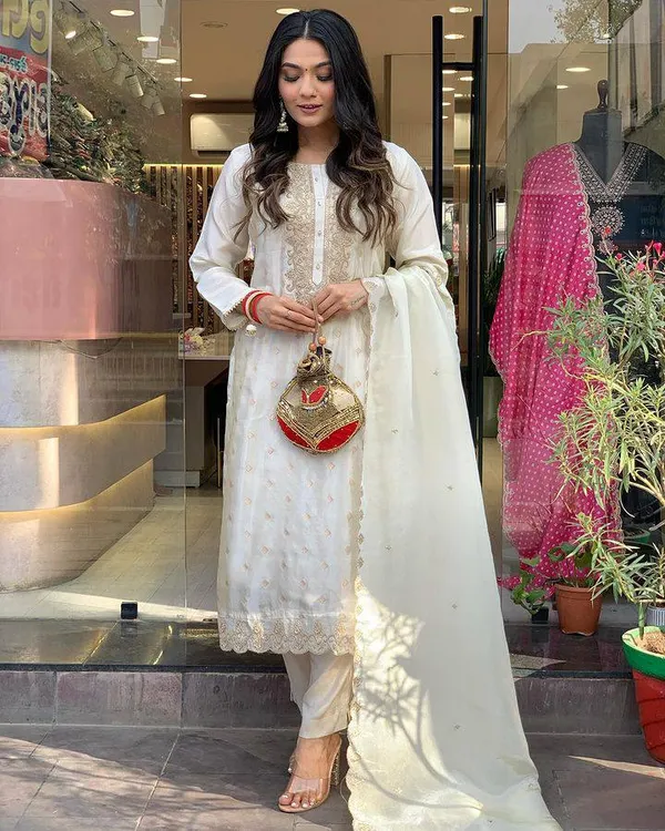 White_Cotton_Premium_&_Elegant_Embroidered_Kurta_,_Pant_&_Dupatta_For_Women