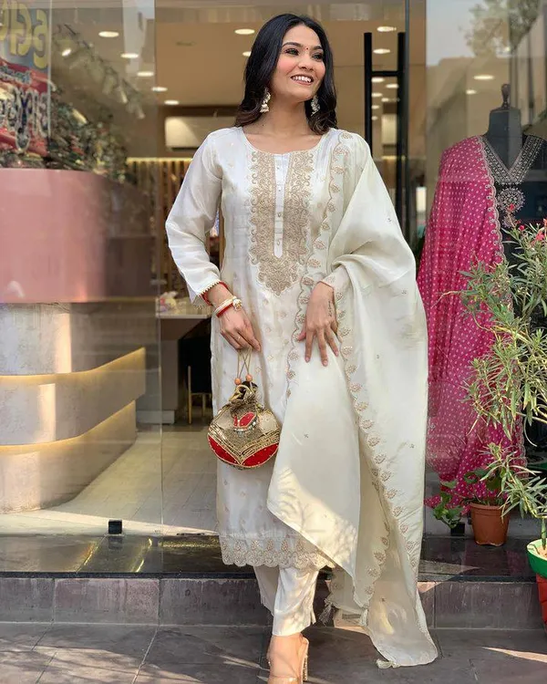 White_Cotton_Premium_&_Elegant_Embroidered_Kurta_,_Pant_&_Dupatta_For_Women