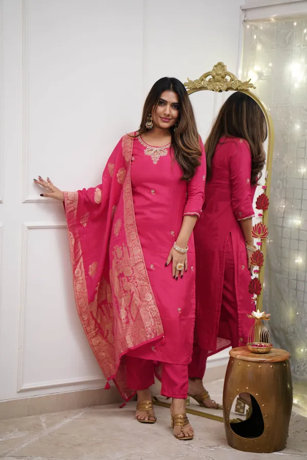 Pink_Chenderi_Silk_Premium_&_Elegant_Embroidered_Kurta_,_Pant_&_Dupatta_For_Women