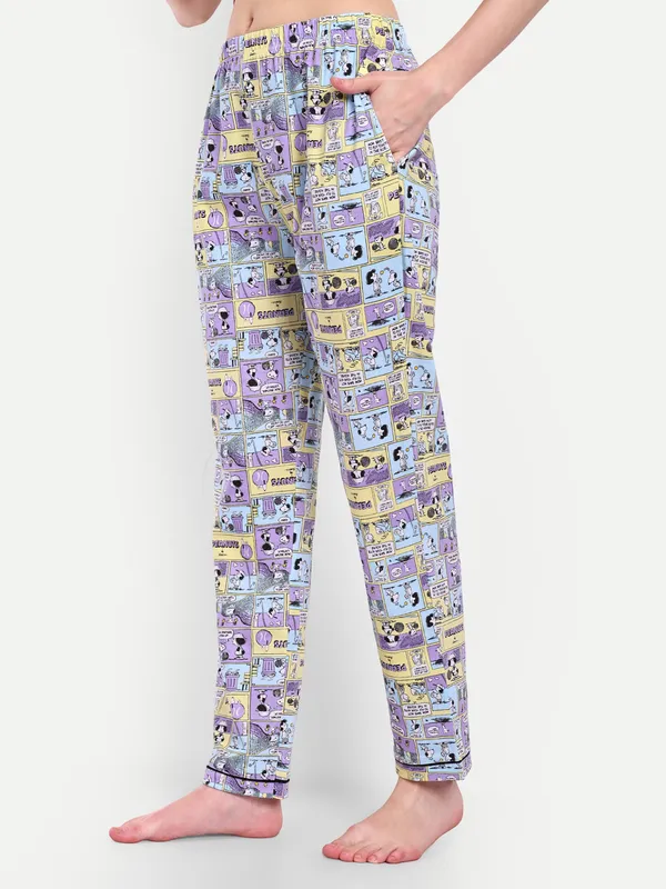 Multicolor_Comic_Strip_Notch_Collar_Cotton_Full_Pants_Set_For_Women