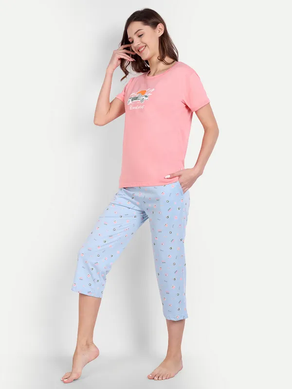 Coral_Wanderlust_Cotton_Capri_Sets_For_Women