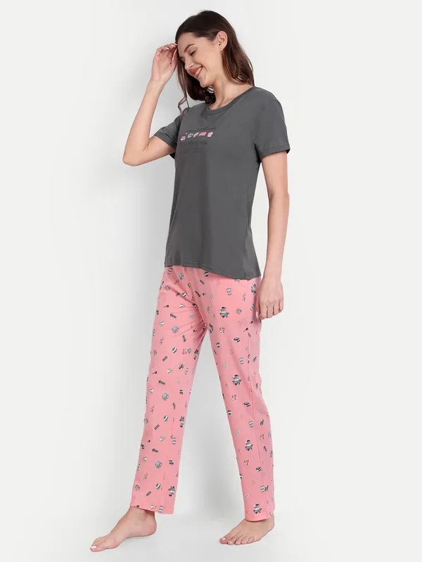 Grey_Newyork_Cotton_Full_Pants_For_Women