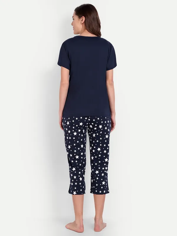 Navy_Blue_Let_Me_Sleep_Cotton_Capri_Set_For_Women