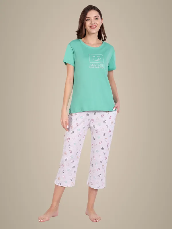 Green_Nap_And_Snack_Cotton_Capri_For_Women