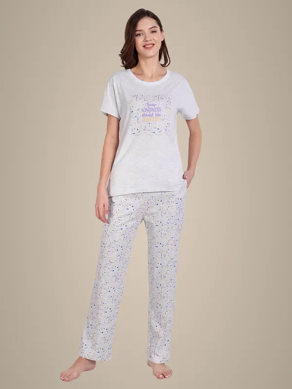 Grey_Confetti_Ekru_Cotton_Full_Pants_Set_For_Women